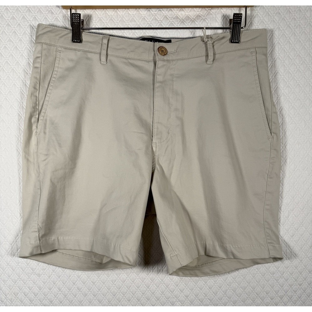 Fish Hippie Co. Beige Mens Size 33 Balao Short 7" Inseam Stretch Classic Office